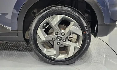 Hyundai Venue