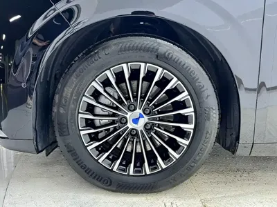 Denza Denza D9