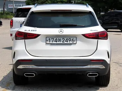 Mercedes-Benz GLA-Class