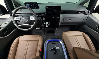 Hyundai Staria