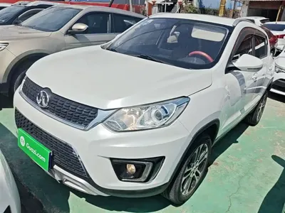 BAIC Senova X35