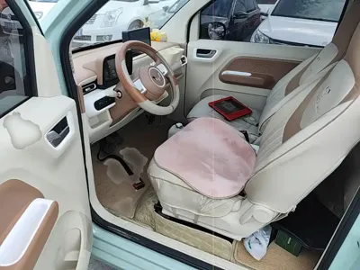 Wuling MINIEV
