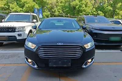 Ford Taurus