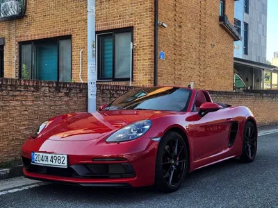 Porsche 718