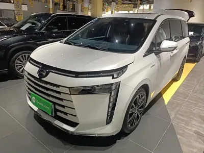 GAC Motor 传祺E8 PHEV