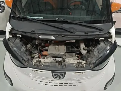 Baojun E100