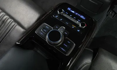 Genesis EQ900