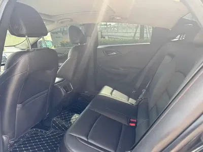 Chevrolet Malibu XL