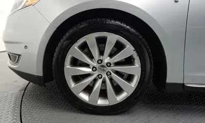 Lincoln MKS