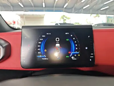 Geely ICON
