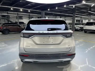 BAIC X7