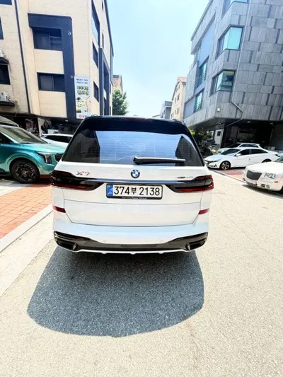 BMW X7
