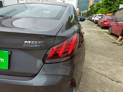 MG MG5