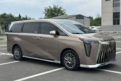 GAC Trumpchi M8
