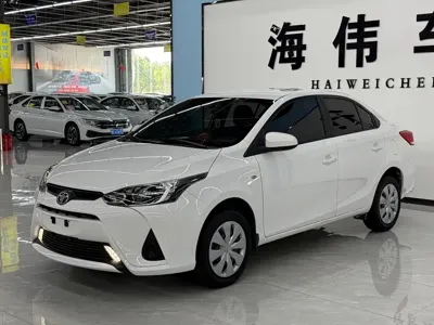 Toyota Yaris L