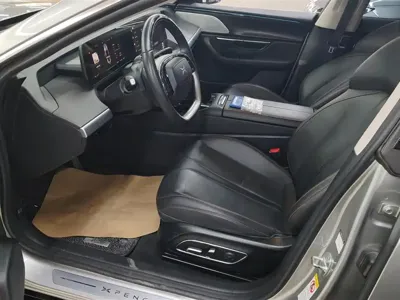 Xpeng P7
