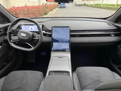 Geely Galaxy L6