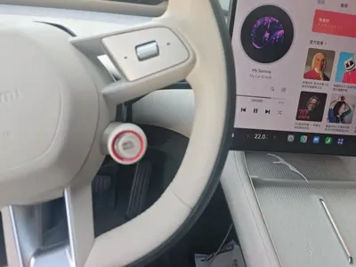 Xiaomi 小米YU7