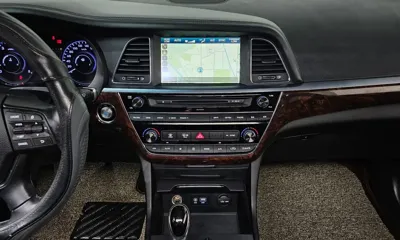 Hyundai Aslan