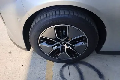 Xpeng P7
