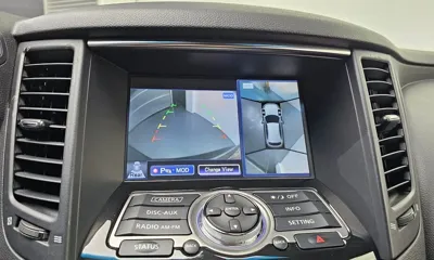 Infiniti QX70