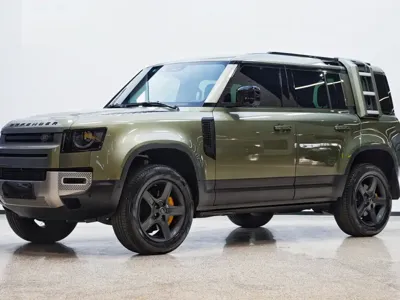 Land Rover Defender