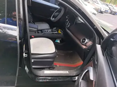WEY Wey VV5