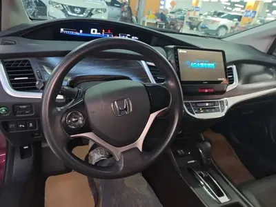 Honda Jade
