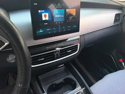 BYD MAX
