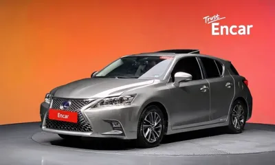 Lexus CT200h