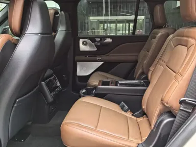 Lincoln Aviator