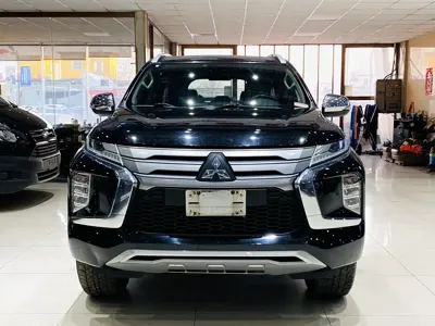 Mitsubishi Pajero Sport (Import)