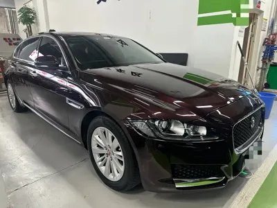 Jaguar XFL