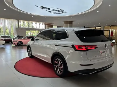 Volkswagen Viloran
