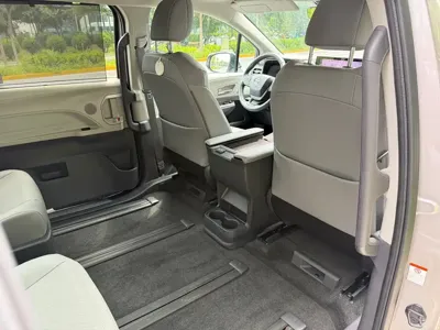 Toyota Granvia