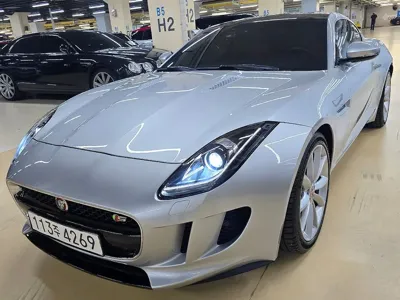 Jaguar F-Type