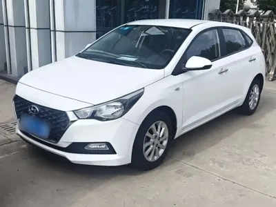 Hyundai Verna RV