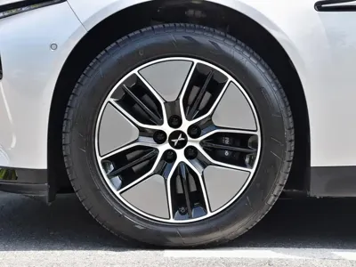 Xpeng P7