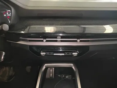 Wuling Jiachen