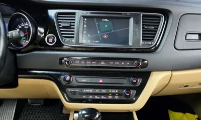 Kia Canival