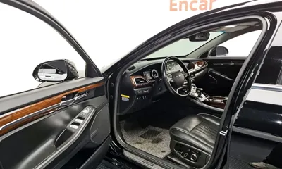 Genesis EQ900