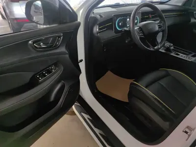 Roewe RX5