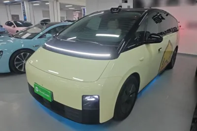 Li Auto MEGA