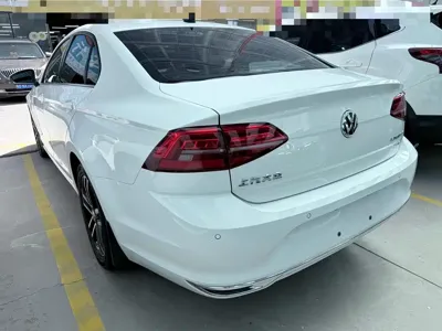 Volkswagen Lamando