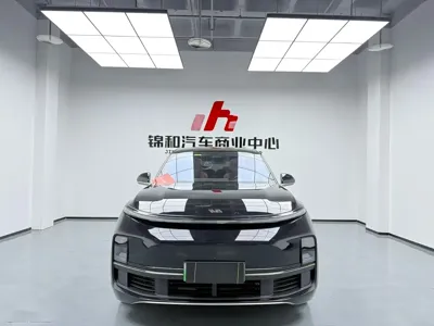 Li Auto Li L8