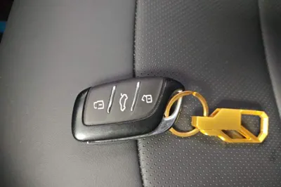 Roewe i5