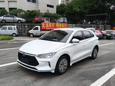 BYD e2