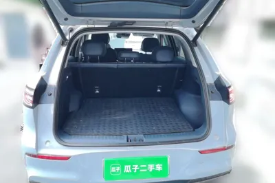 Geely Galaxy E5