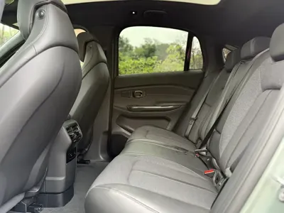 Nio EC6