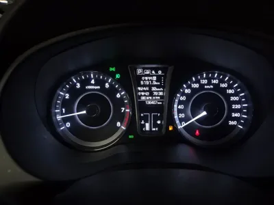 Hyundai Aslan